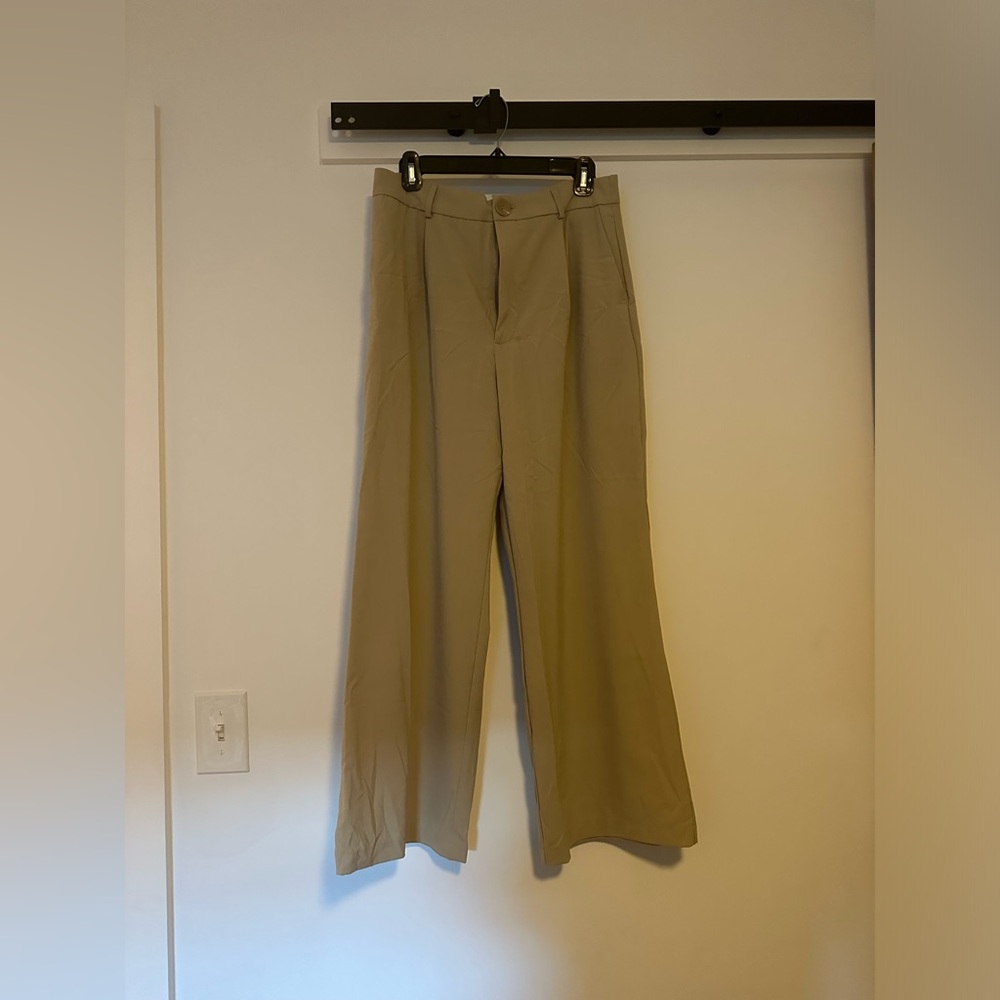 Stradivarius Khaki Wide Leg Trouser